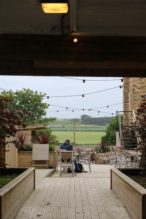 Schooner Hotel Alnmouth Exterior photo